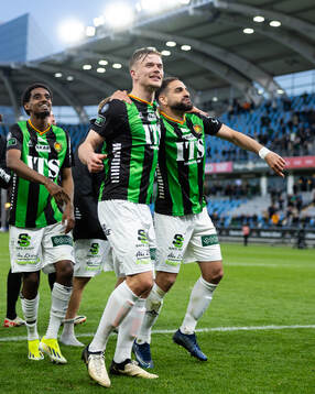 GAIS Alexander Ahl Holmström och Mervan Celik jublar
