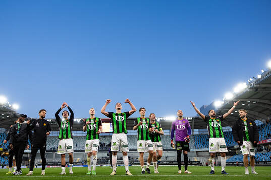 GAIS spelare jublar