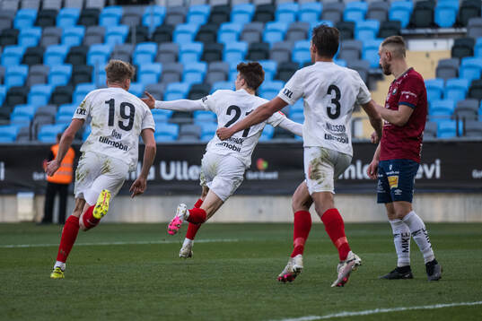 Helsingborgs Adrian Svanbäck jublar