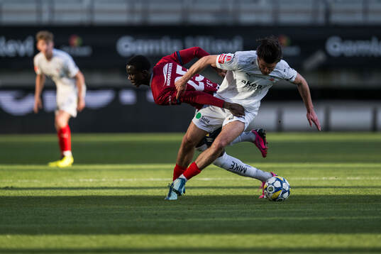 Örgrytes Abdoulaye Faye och Helsingborgs Wilhelm Loeper