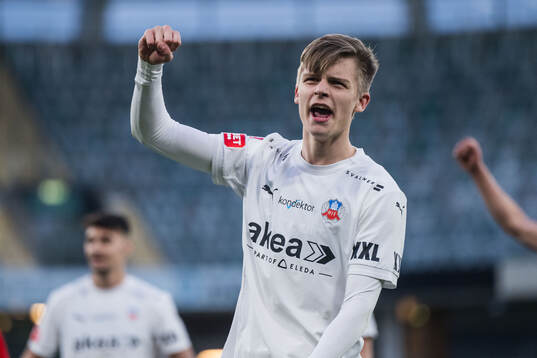 Helsingborgs Adrian Svanbäck jublar