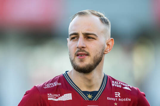 Örgrytes Amel Mujanic vid line-up