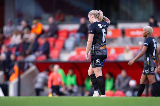 Växjö DFFs Alexandra Jonasson deppar