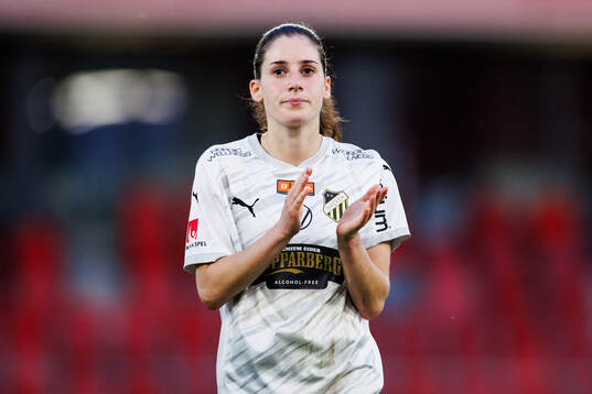 Häckens Clarissa Larisey