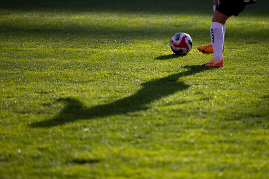 Fotboll spelas
