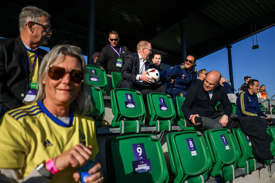 Anders Billström, Ordförande BK Häcken träffas av en