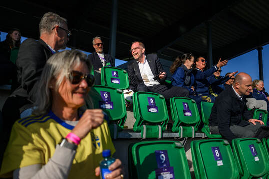 Anders Billström, Ordförande BK Häcken träffas av en