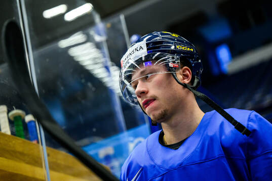 Lucas Raymond of Sweden at a practice session