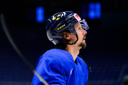 Erik Karlsson of Sweden at a practice session