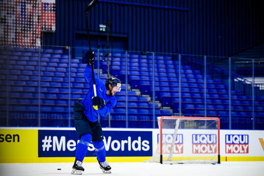 Erik Karlsson of Sweden at a practice session