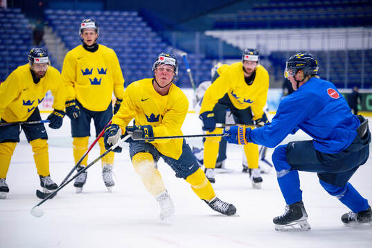 Fabian Zetterlund of Sweden at a practice session