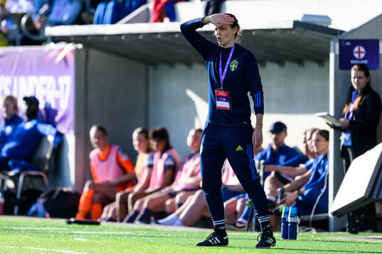 Head coach Lovisa Delby of Sweden
