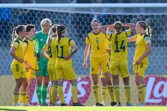 Fabienne Bartholdson of Sweden looks dejected