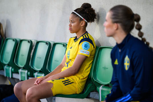 Felicia Schröder of Sweden looks dejected