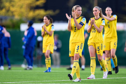 Alice Broman of Sweden looks dejected