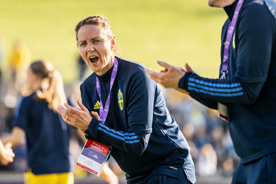 Head coach Lovisa Delby of Sweden