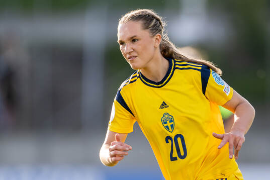 Nova Rolfsson of Sweden