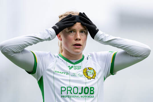 Hammarbys Julie Blakstad deppar