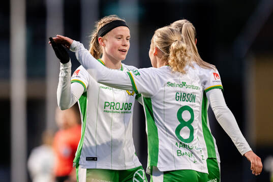Hammarbys Julie Blakstad jublar