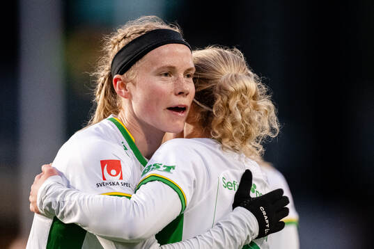 Hammarbys Julie Blakstad jublar