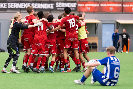 IFK Norrköpings spelare jublar