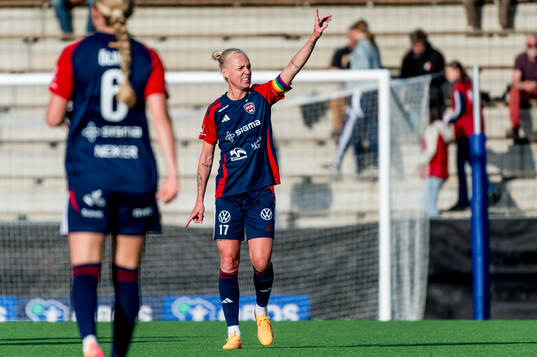 FC Rosengårds Caroline Seger jublar
