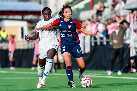 Djurgårdens Sura Yekka och FC Rosengårds Momoko Tanikawa