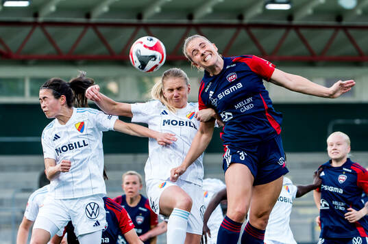 Bläddra bland fler bilder av Fotboll, Damallsvenskan, FC Rosengård - Djurgården