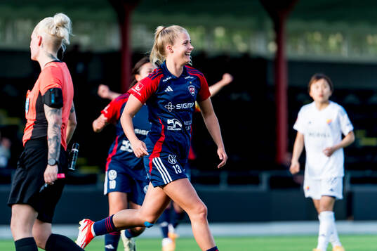 FC Rosengårds Olivia Holdt jublar