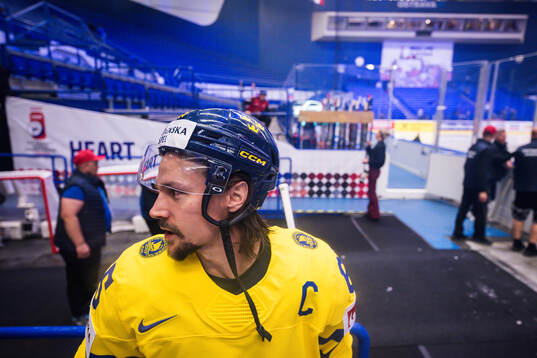 Erik Karlsson of Sweden