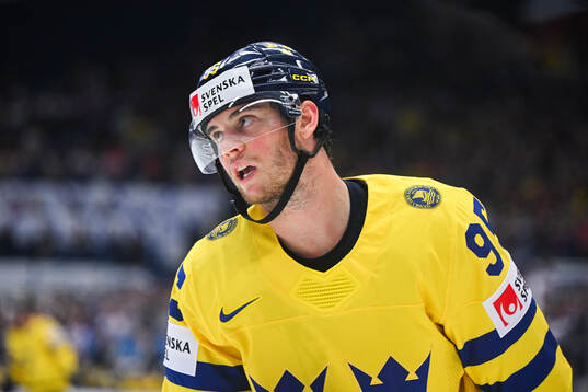 André Burakovsky of Sweden