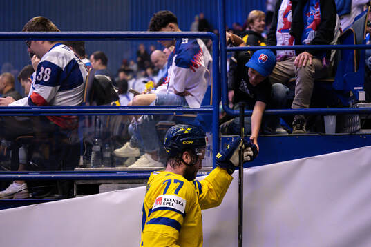 Victor Hedman of Sweden