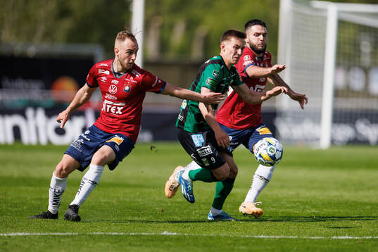 Örgrytes Amel Mujanic, Edi Sylisufaj och Varbergs Anton