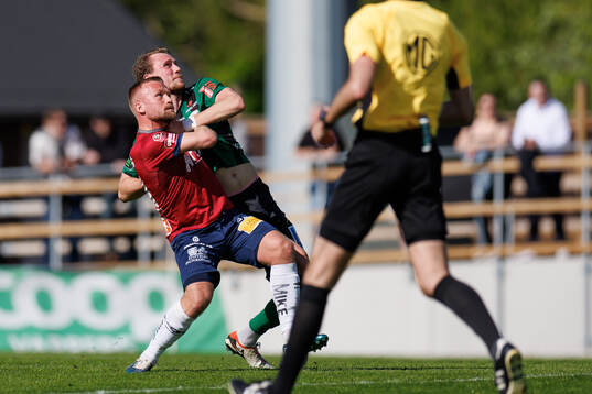Örgrytes Nicklas Bärkroth och Varbergs Niklas Dahlström