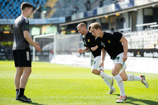 GAIS Robin Wendin Thomasson och Jonas Lindberg innan