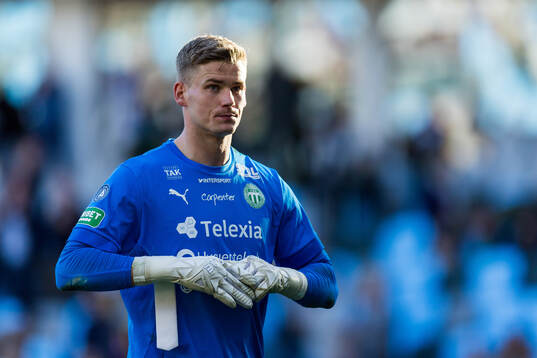 Västerås målvakt Johan Brattberg deppar