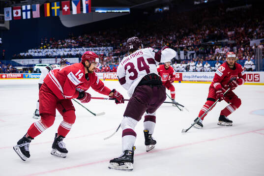 Dominik Pas of Poland and Eduards Tralmarks of Latvia