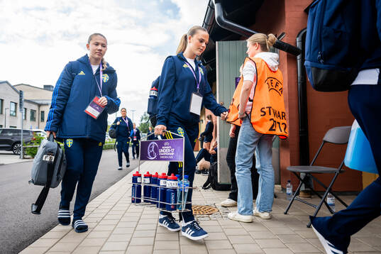 Paula Broddner Klingspor and Freja Lindwall of Sweden