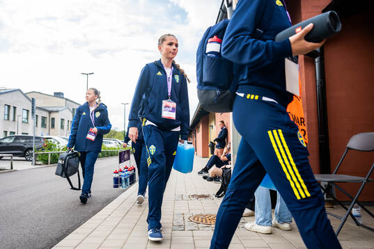 Carmen Cernjul of Sweden arrives at the stadium