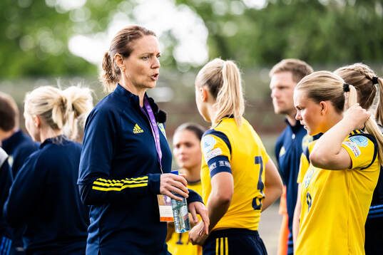Head coach Lovisa Delby of Sweden
