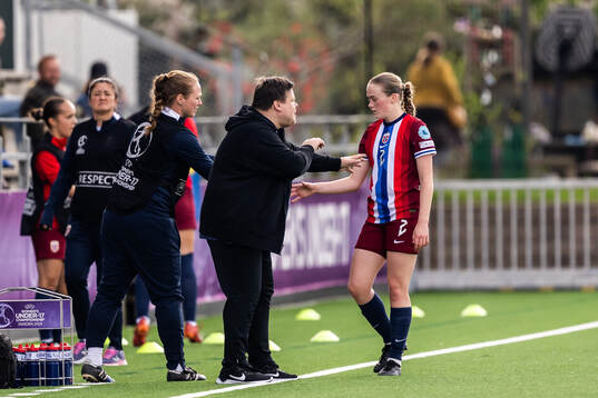 Head coach Børje Sørensen and Ina Raaum Andreassen of
