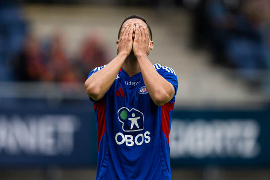 Jones El-Abdellaoui of Vålerenga looks dejected