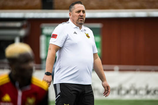 Östersunds huvudtränare Magnus Powell