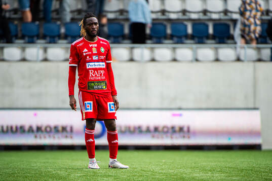 Skövde AIKs Mamudu Moro deppar