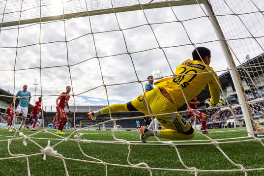 Skövde AIKs målvakt Adrian Zendejas