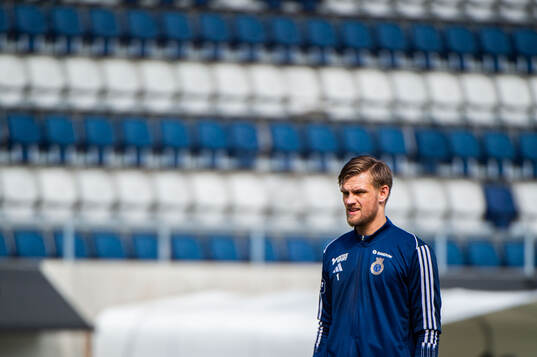 Gefles målvakt Oscar Jonsson