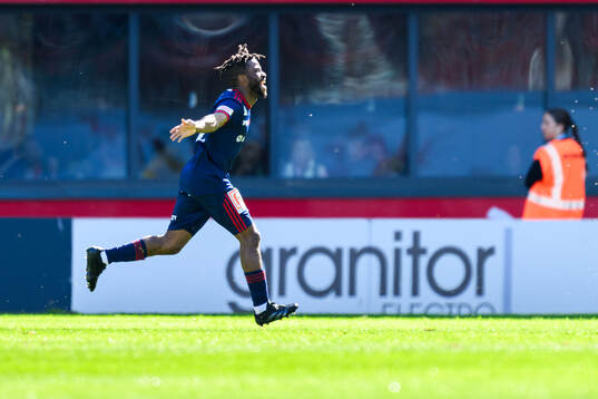 Sandvikens IFs John Junior Igbarumah jublar