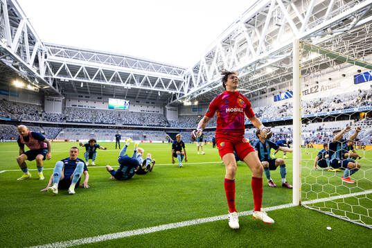 Djurgårdens spelarna jublar