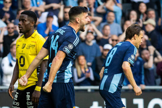 Djurgårdens Besard Sabovic arg