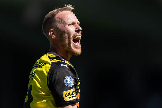 Bläddra bland fler bilder av Fotboll, Allsvenskan, Häcken - Kalmar